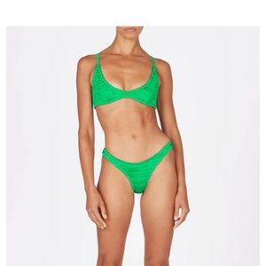 Triangl maia In tropical NWT